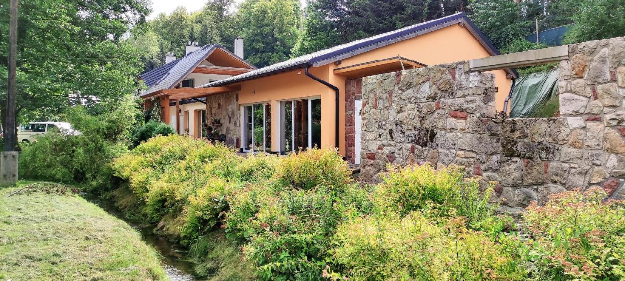 Villa Zielona Roza à Wambierzyce Extérieur photo