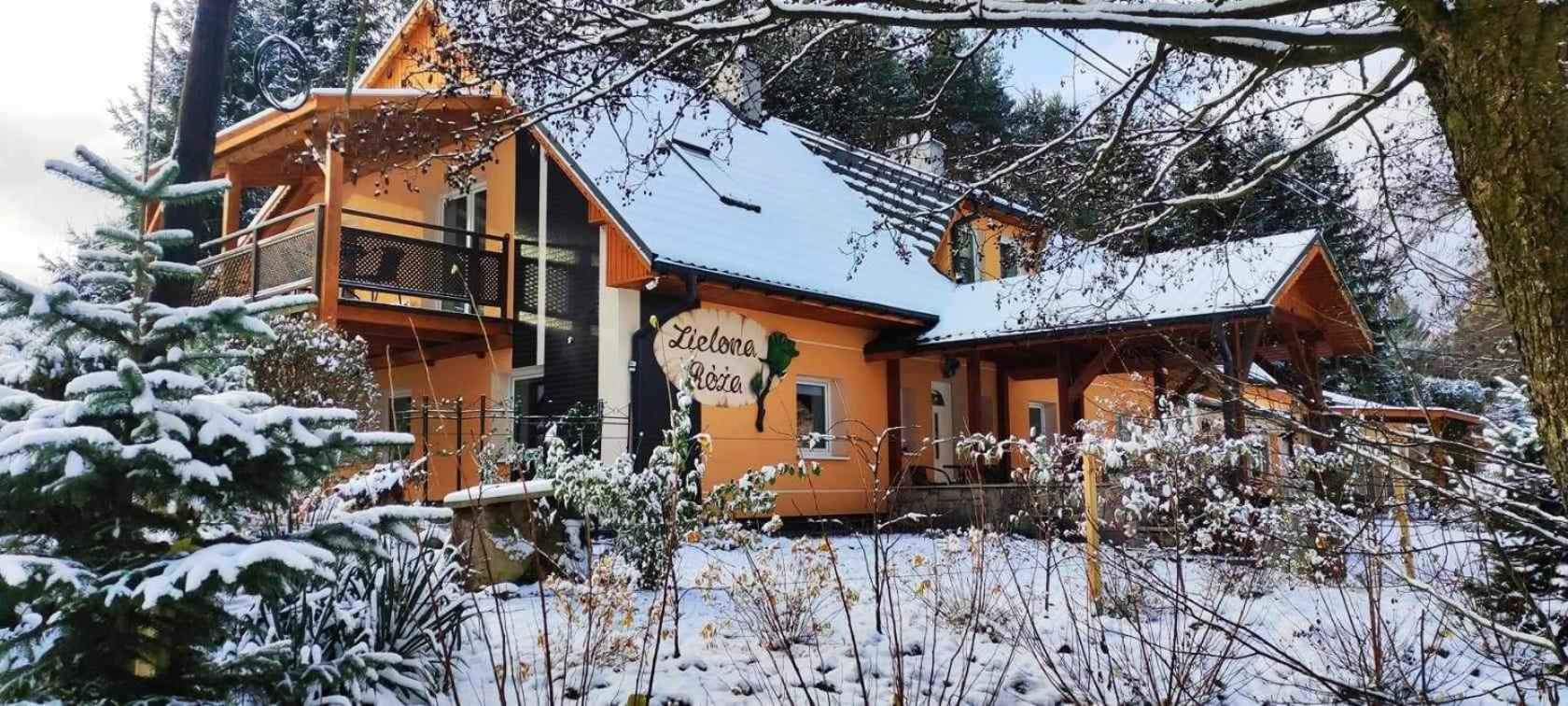 Villa Zielona Roza à Wambierzyce Extérieur photo